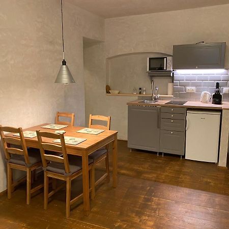 U Dr. Fausta Apartman Slavonice Kültér fotó