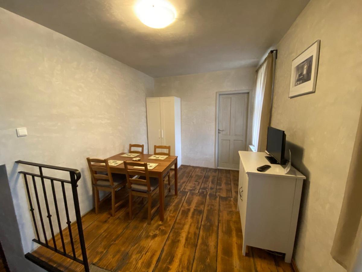 U Dr. Fausta Apartman Slavonice Kültér fotó