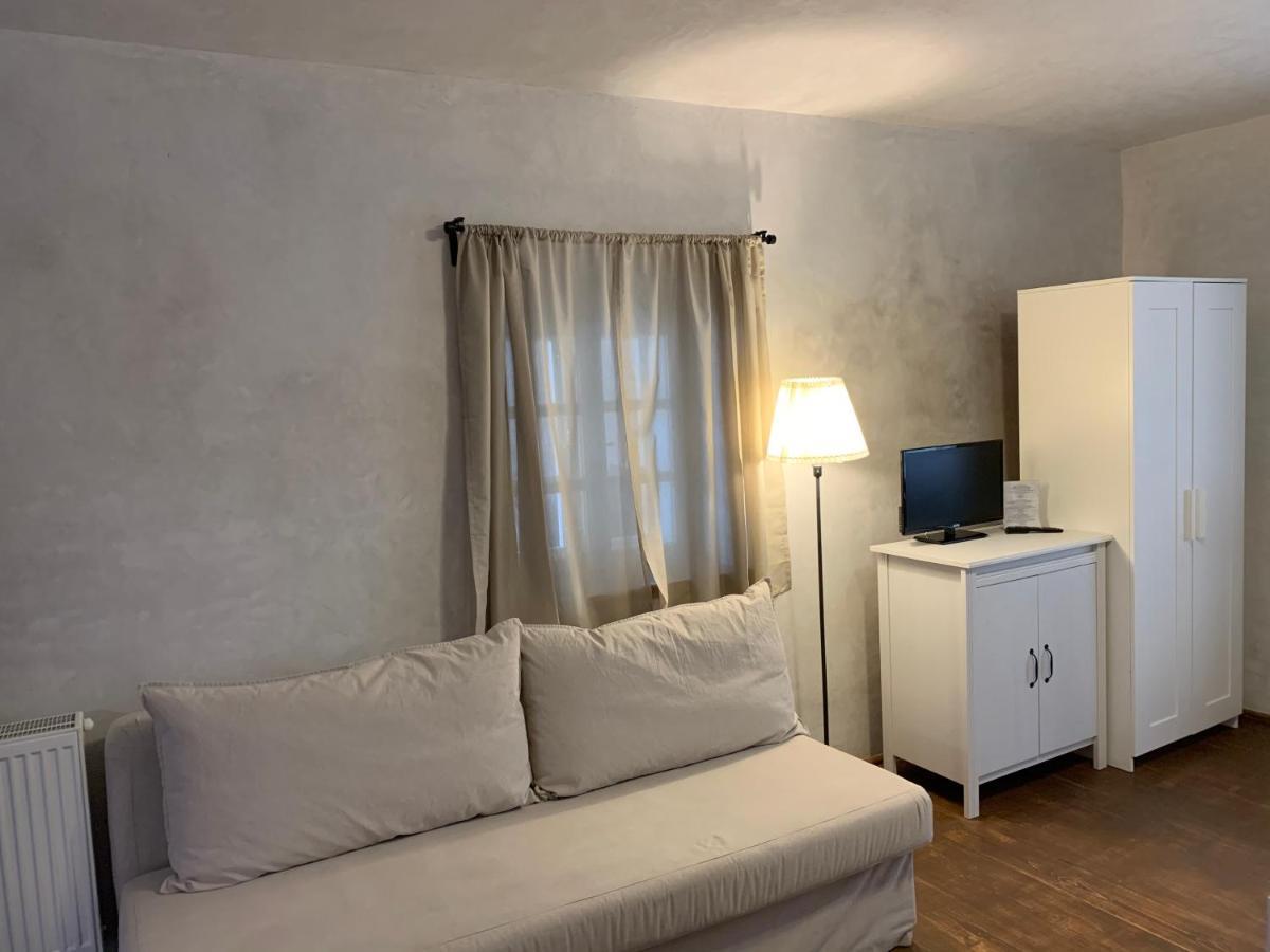 U Dr. Fausta Apartman Slavonice Kültér fotó
