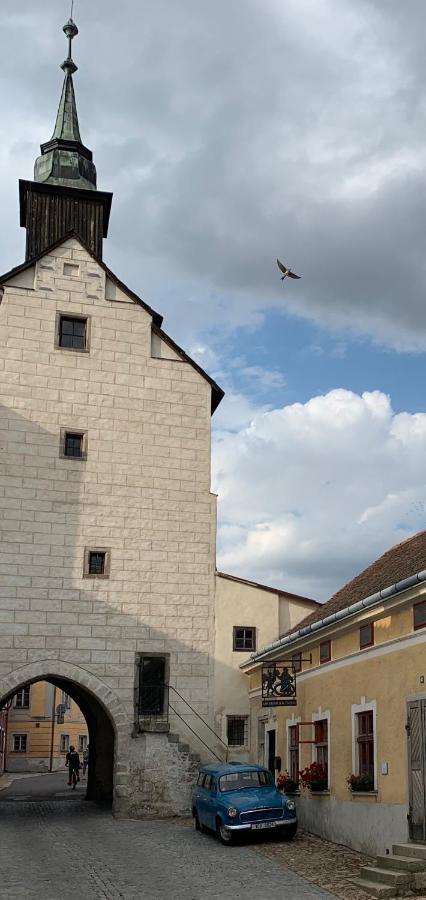 U Dr. Fausta Apartman Slavonice Kültér fotó