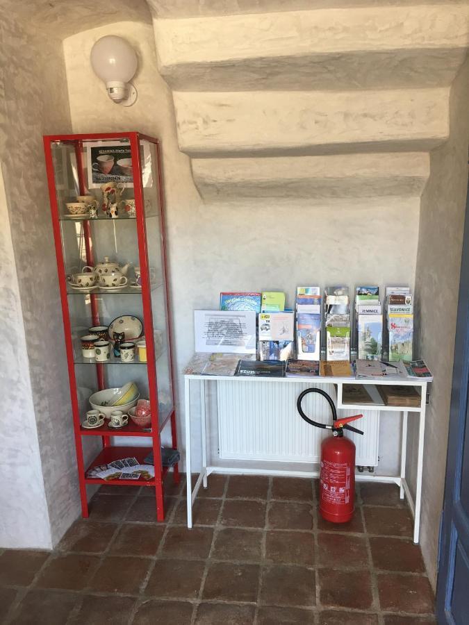 U Dr. Fausta Apartman Slavonice Kültér fotó